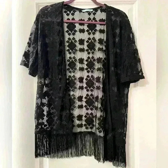 One size Maurice's black kimono - Picture 1 of 8